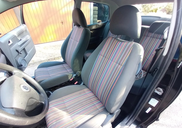Volkswagen Fox cena 7999 przebieg: 124000, rok produkcji 2006 z Gorzów Śląski małe 137